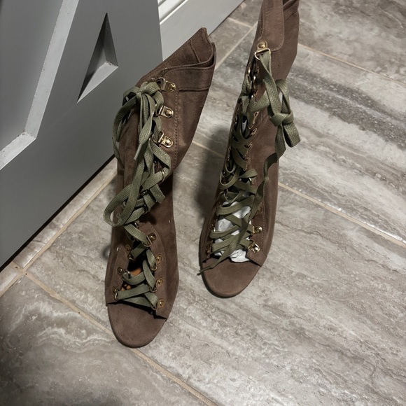 Brand new taupe lace up booties - Picture 2 of 4